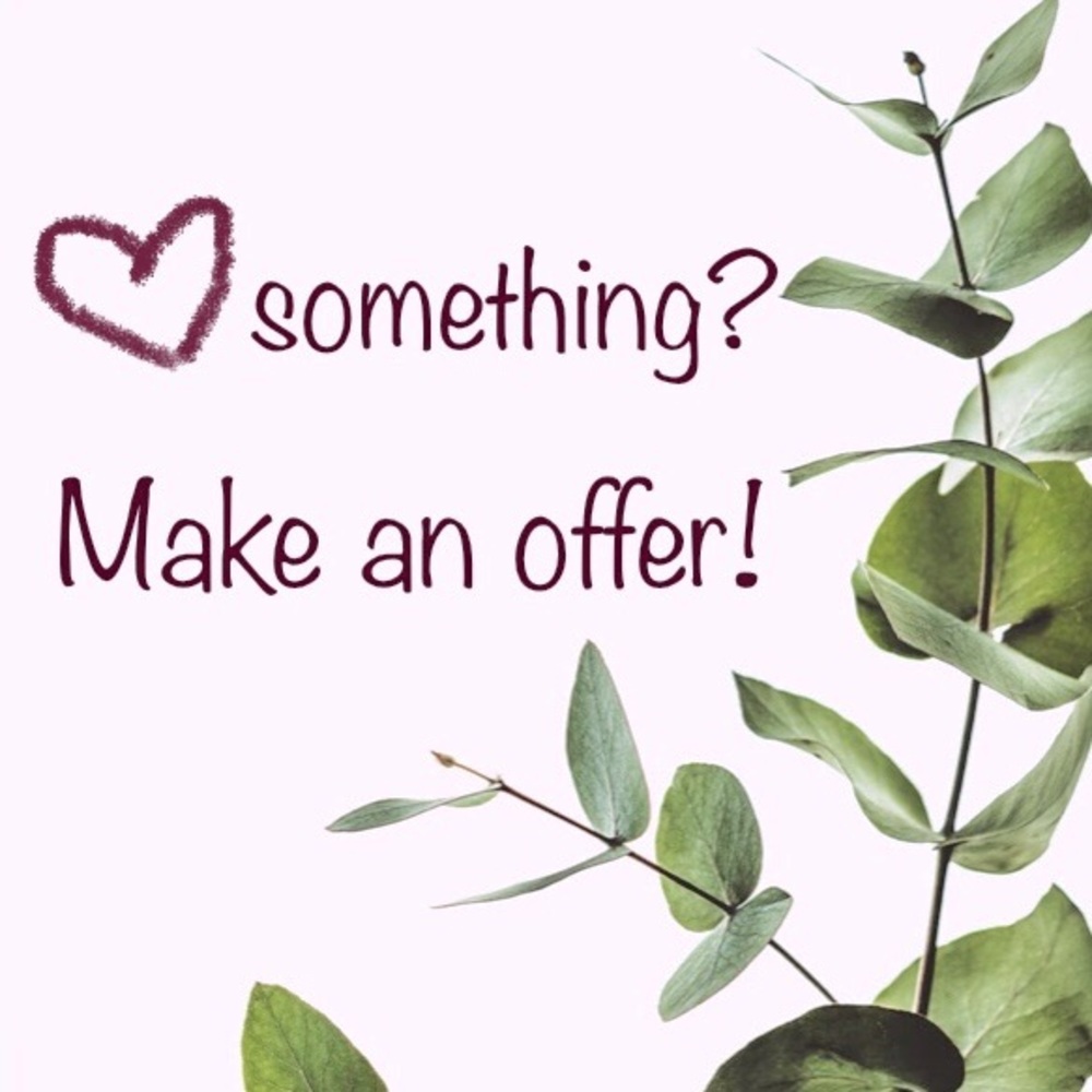 I ❤️ reasonable offers! No price is firm.